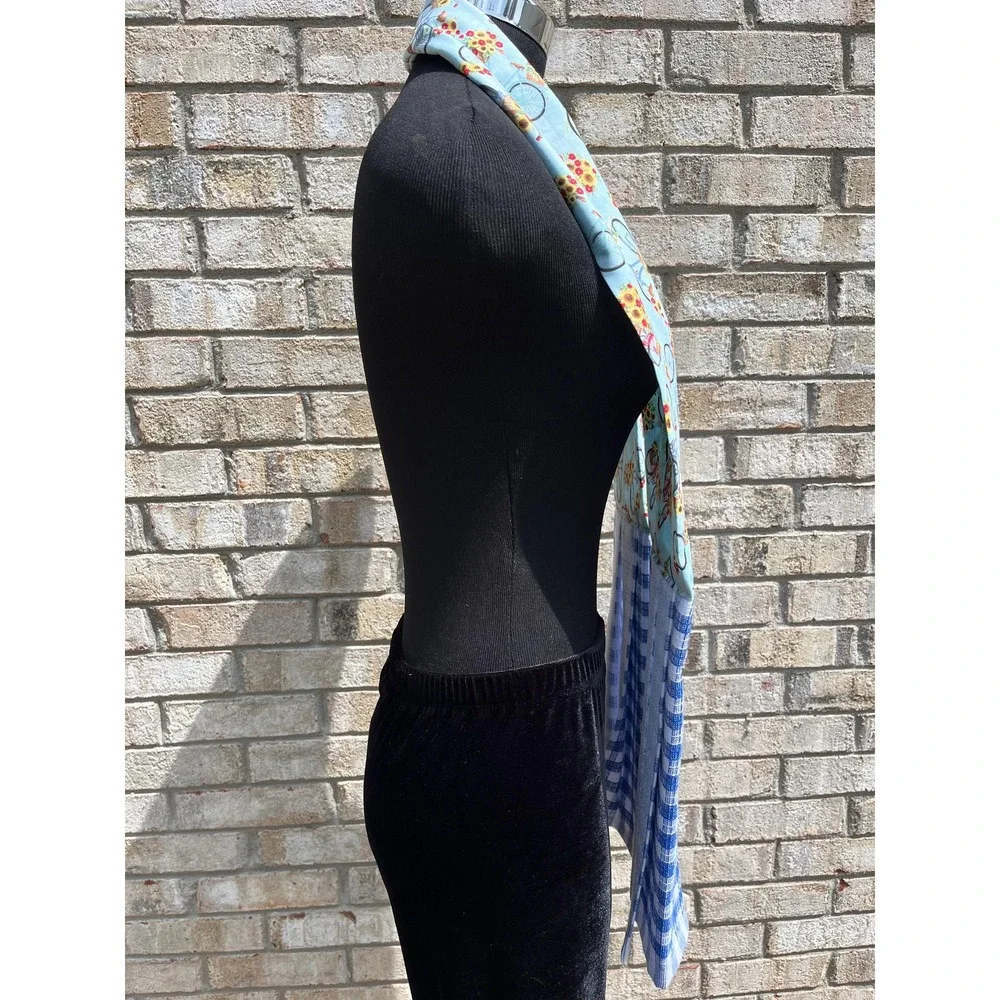Sunflower Bicycle Kitchen Scarf: Blue Gingham Kitchen Boa